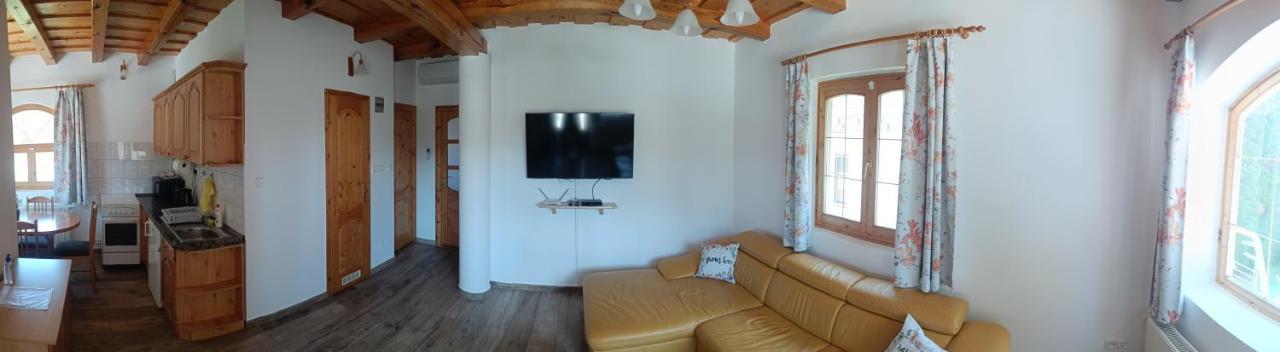 Vica Apartman Balatonberény エクステリア 写真